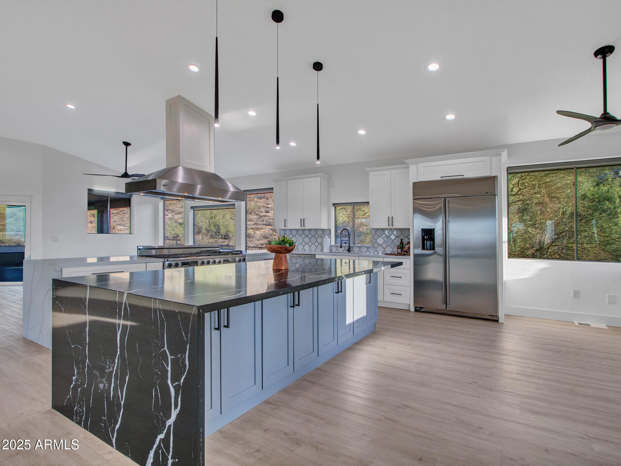 Phoenix, Arizona 85042, United States, 4 Bedrooms Bedrooms, ,4 BathroomsBathrooms,Residential,Active,136942