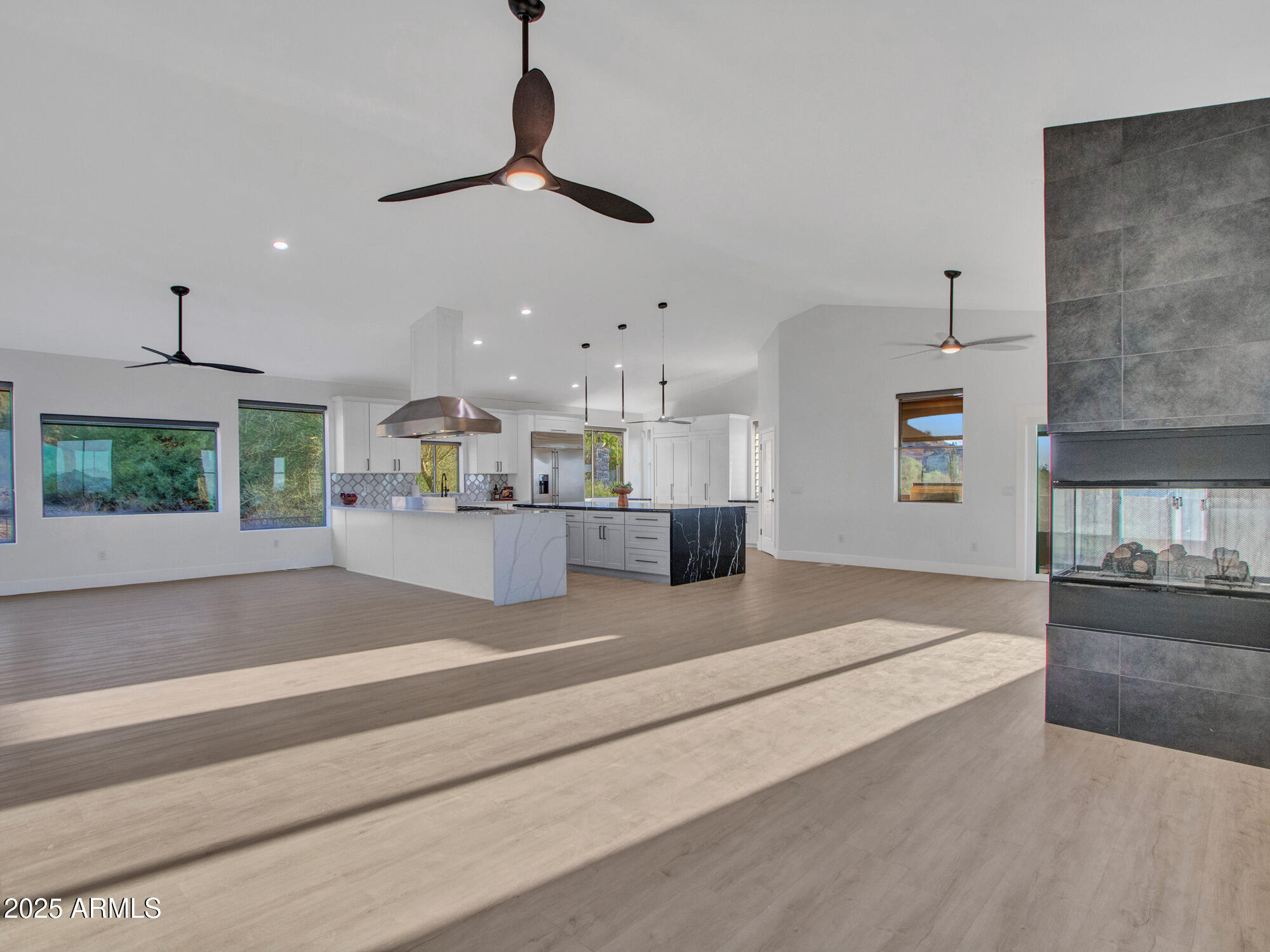 Phoenix, Arizona 85042, United States, 4 Bedrooms Bedrooms, ,4 BathroomsBathrooms,Residential,Active,136942