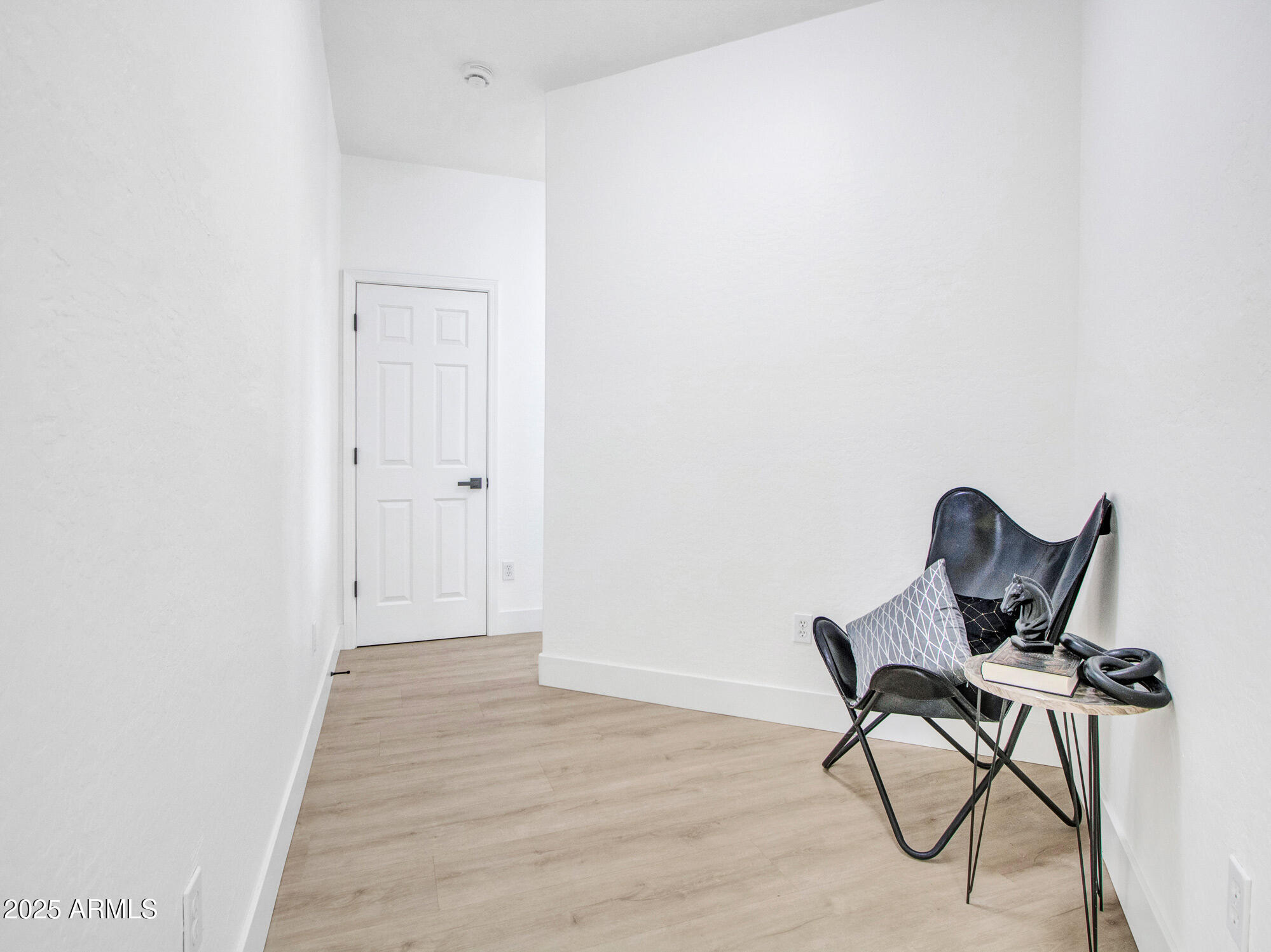 Phoenix, Arizona 85042, United States, 4 Bedrooms Bedrooms, ,4 BathroomsBathrooms,Residential,Active,136942