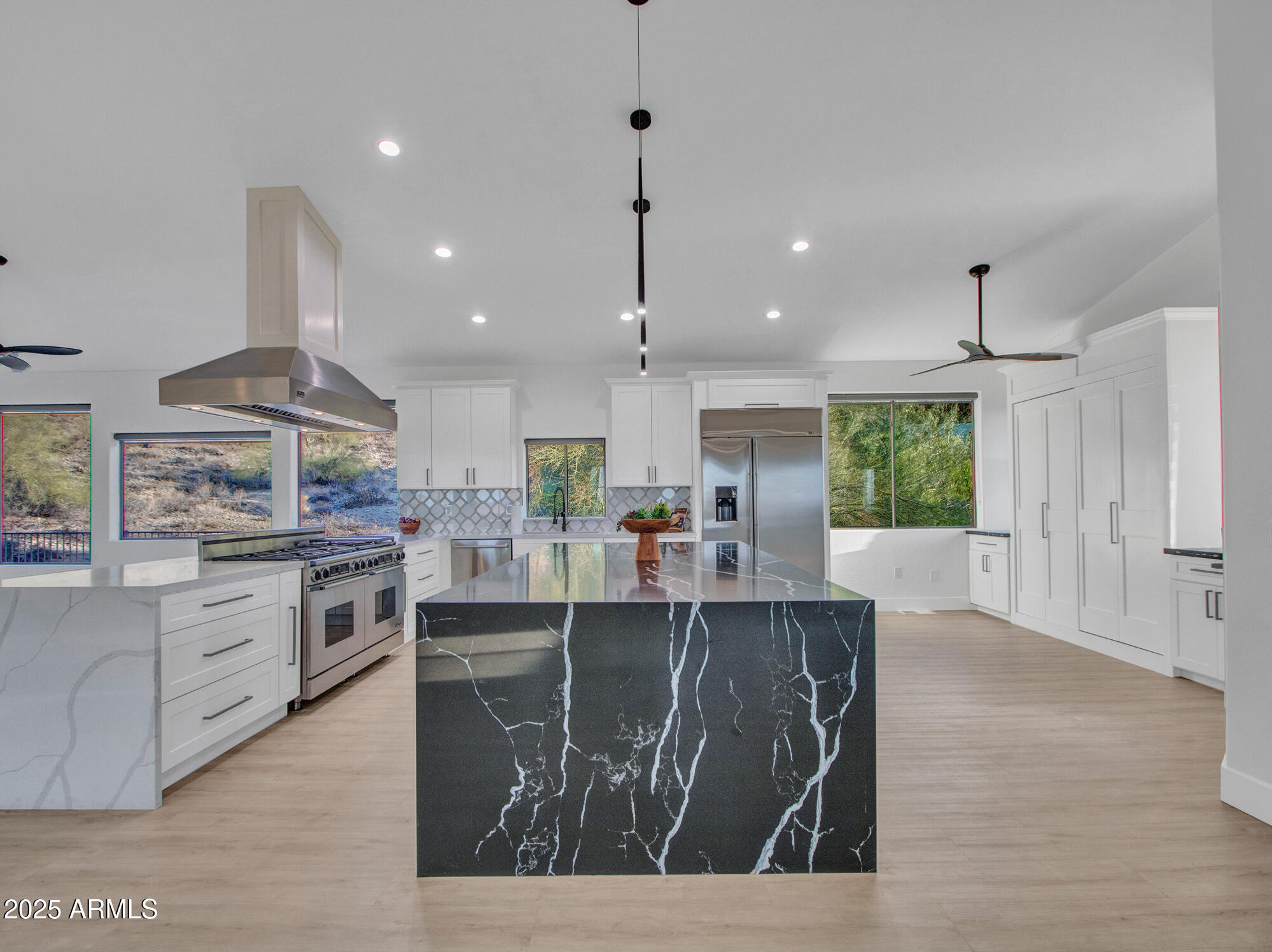 Phoenix, Arizona 85042, United States, 4 Bedrooms Bedrooms, ,4 BathroomsBathrooms,Residential,Active,136942