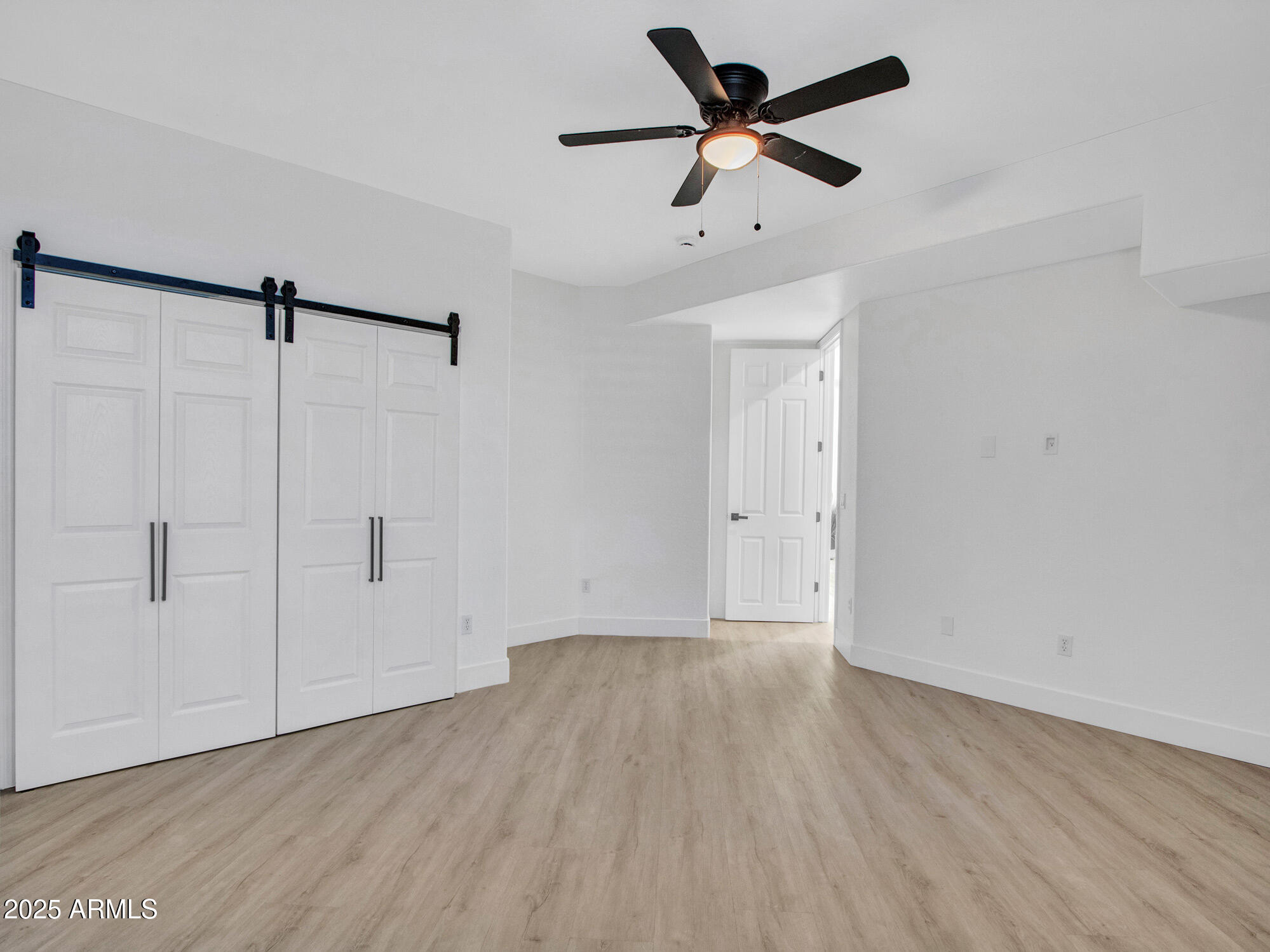 Phoenix, Arizona 85042, United States, 4 Bedrooms Bedrooms, ,4 BathroomsBathrooms,Residential,Active,136942