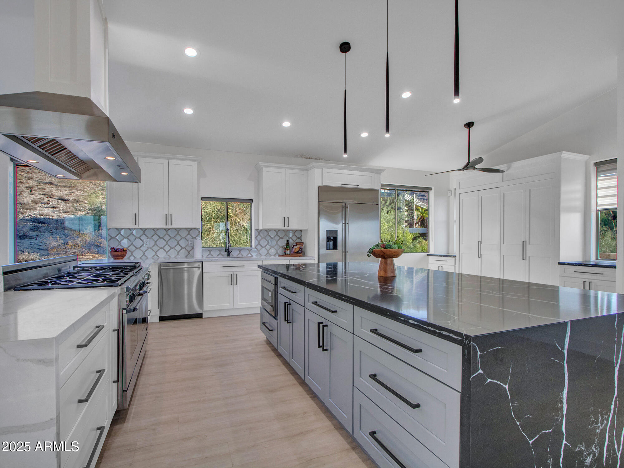 Phoenix, Arizona 85042, United States, 4 Bedrooms Bedrooms, ,4 BathroomsBathrooms,Residential,Active,136942