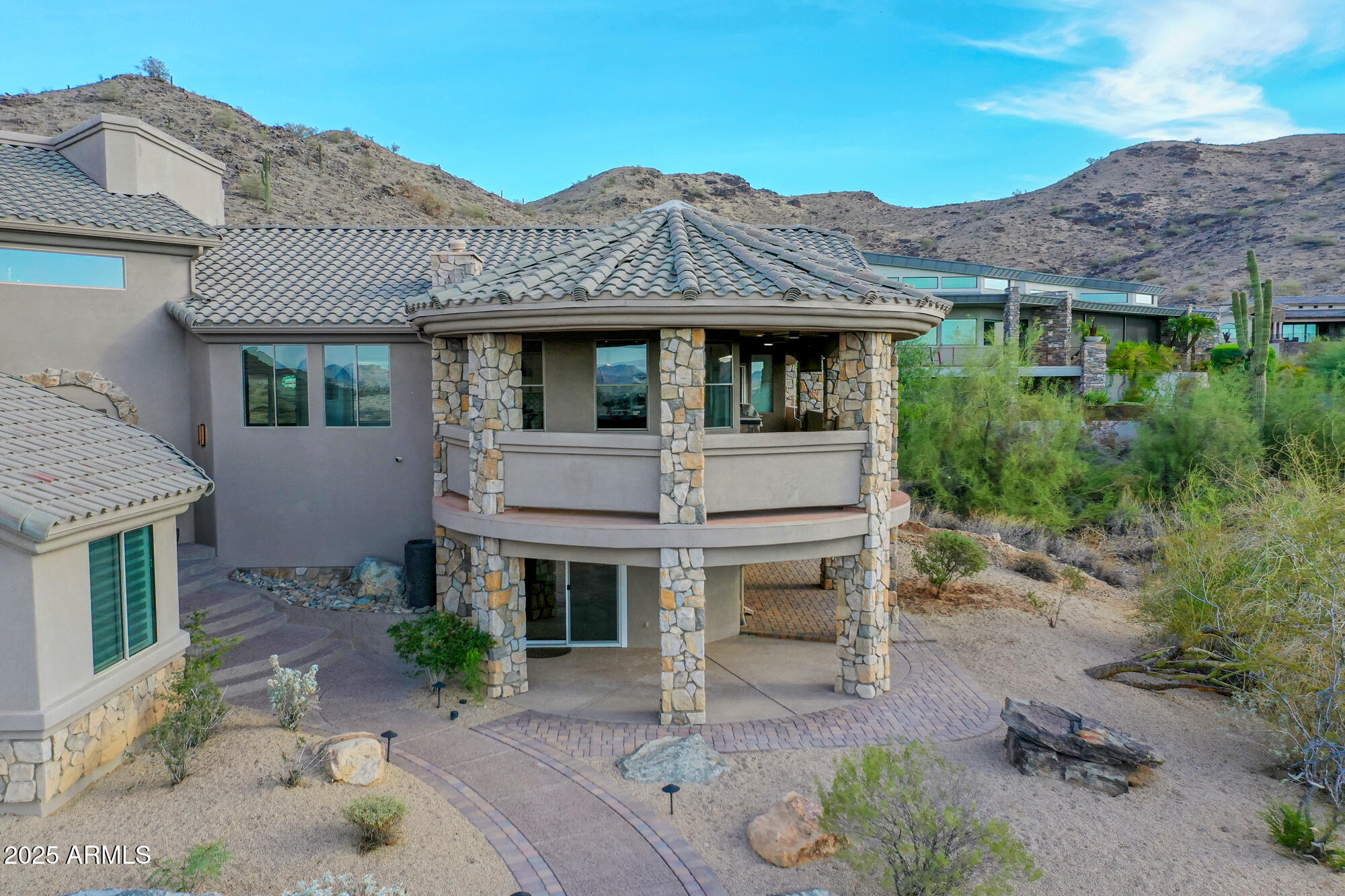 Phoenix, Arizona 85042, United States, 4 Bedrooms Bedrooms, ,4 BathroomsBathrooms,Residential,Active,136942