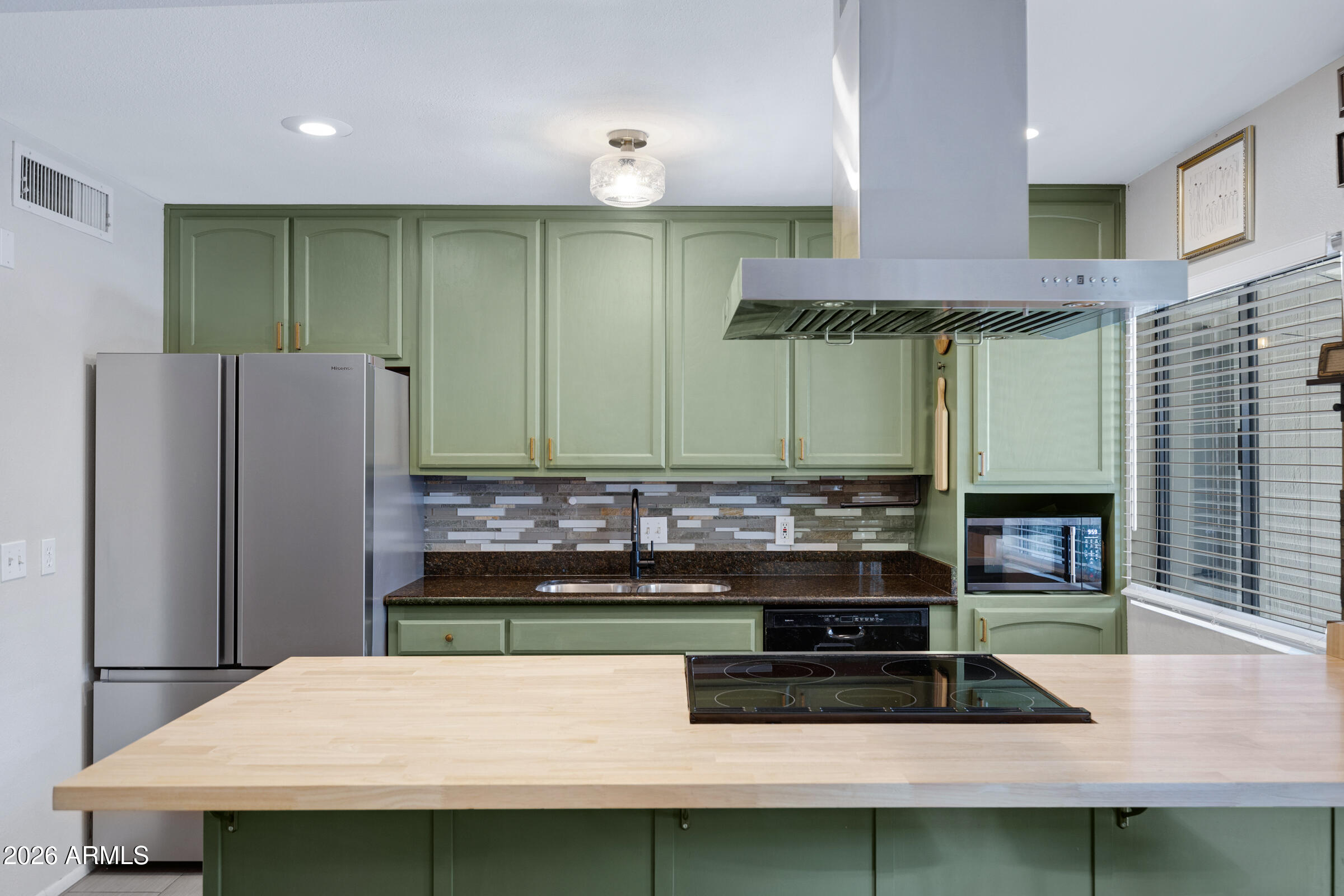 NEW WORLD GLENDALE UNIT 2 SECOND AMD - Residential