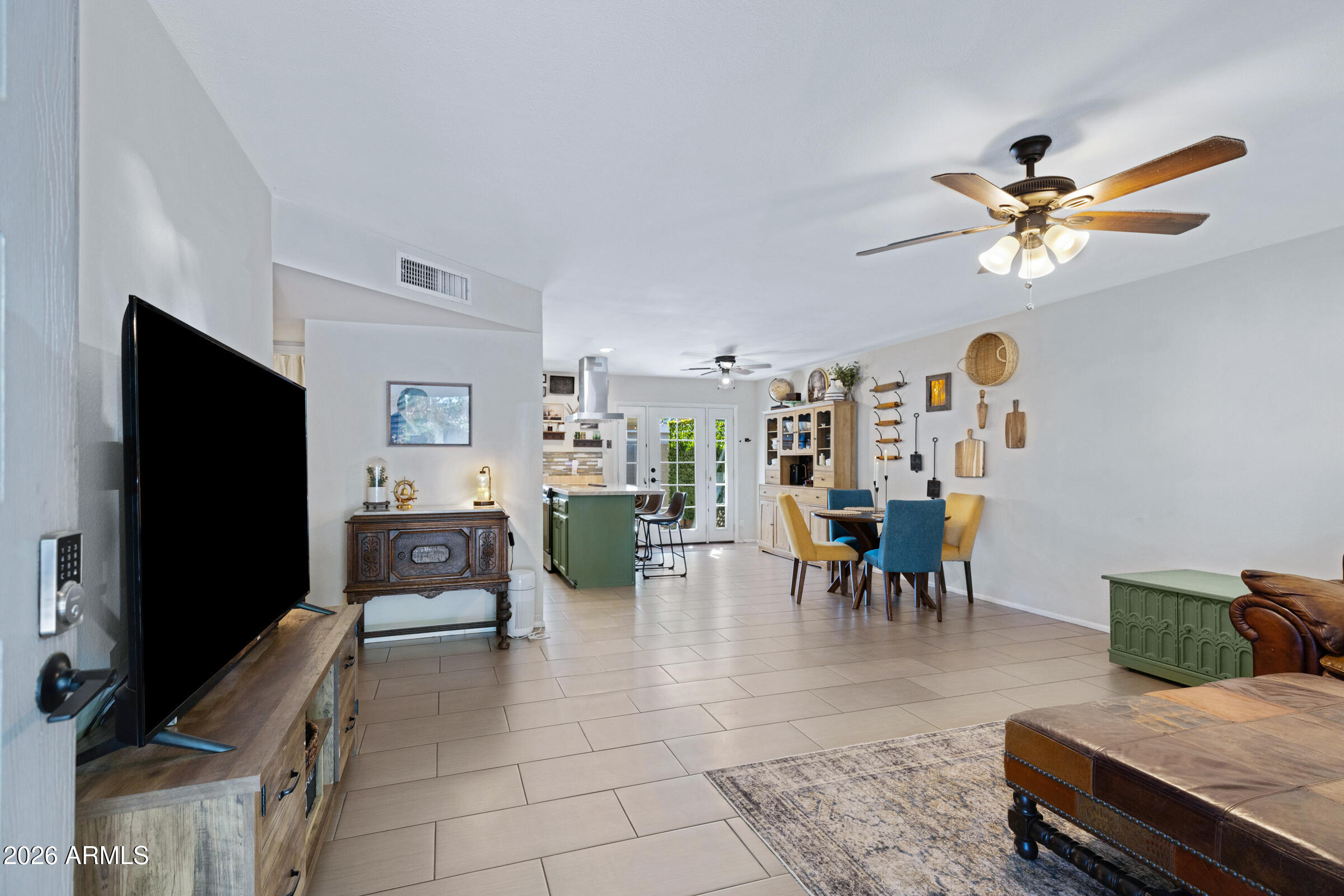 8835 N NEW WORLD Drive