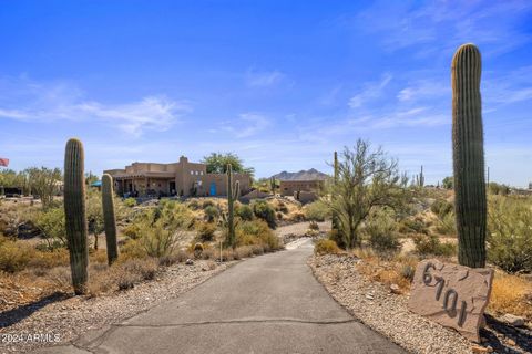 A home in Cave Creek