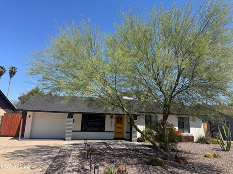 1520 W CAPRI Avenue Mesa AZ 85202