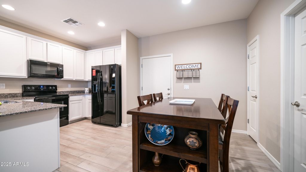 Photo of 5225 E Enid Avenue #110, Mesa, AZ 85206 (MLS # 6934515)