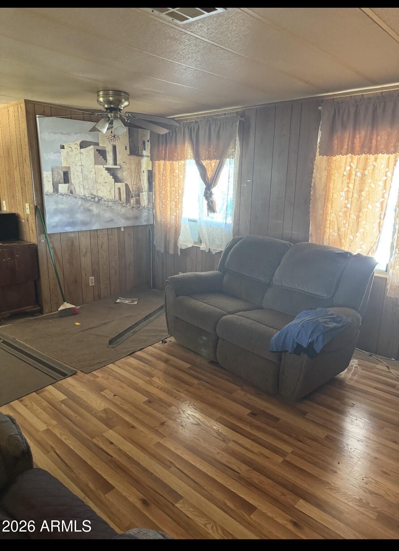 10700 N BATTLEFORD Drive