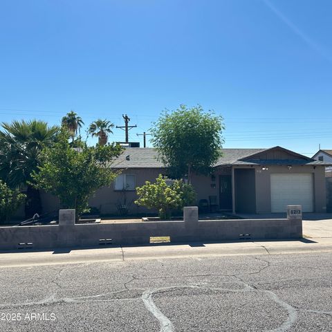 6213 W EARLL Drive Phoenix AZ 85033