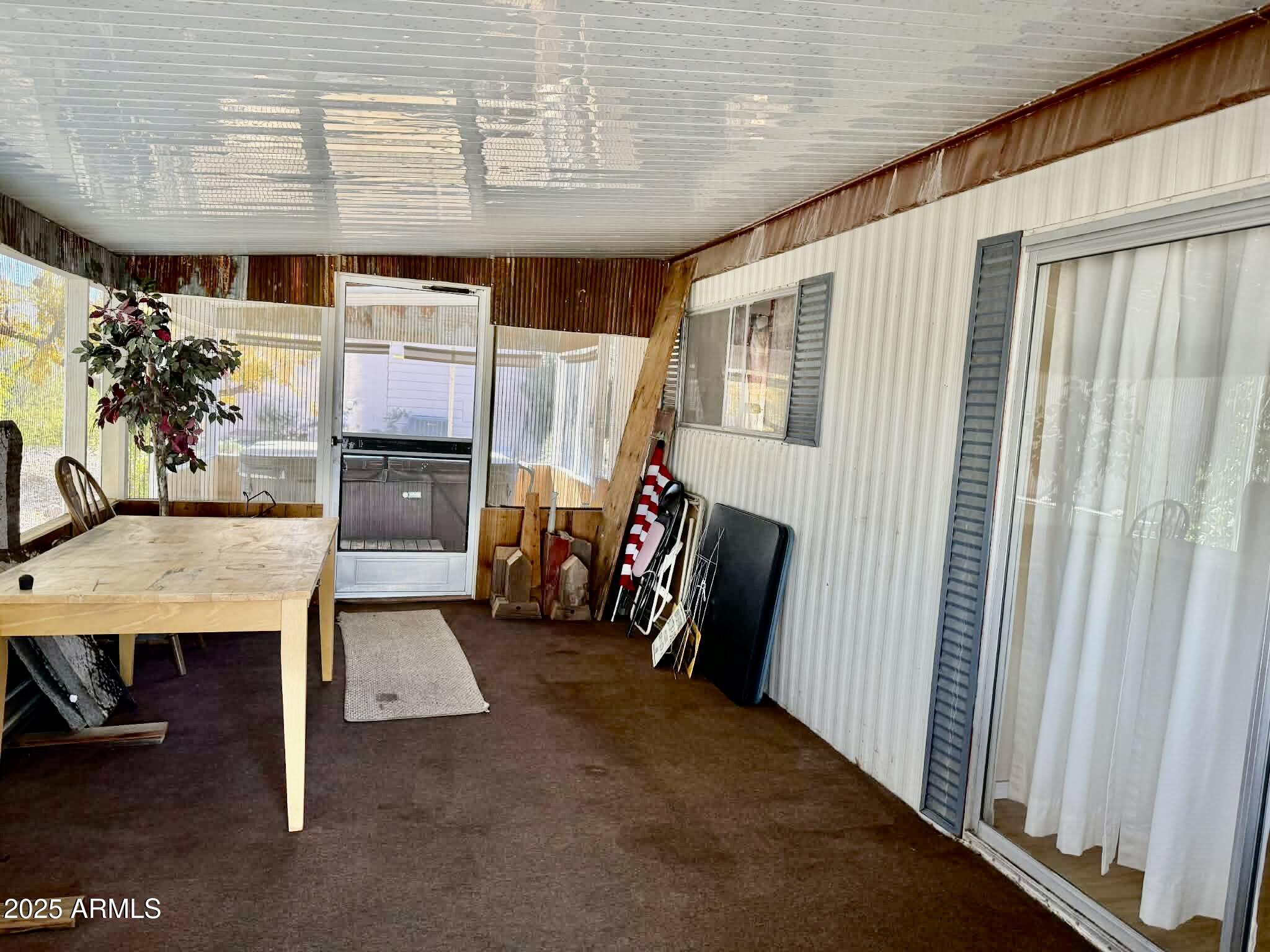 2501 W Wickenburg Way 22 --