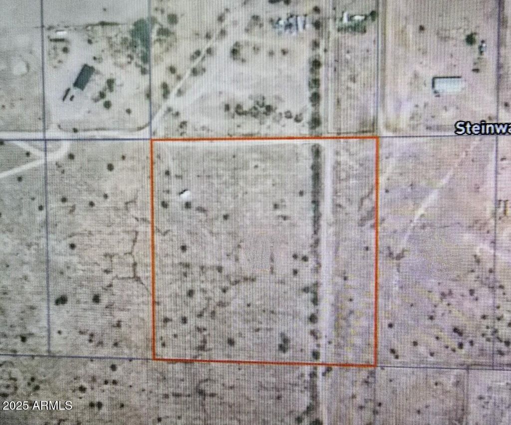 Photo of 0 W 411th 63 Avenue W #63, Tonopah, AZ 85354 (MLS # 6929824)