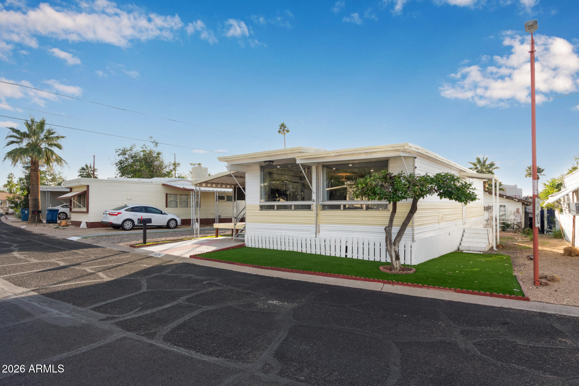 10401 N CAVE CREEK Road 324