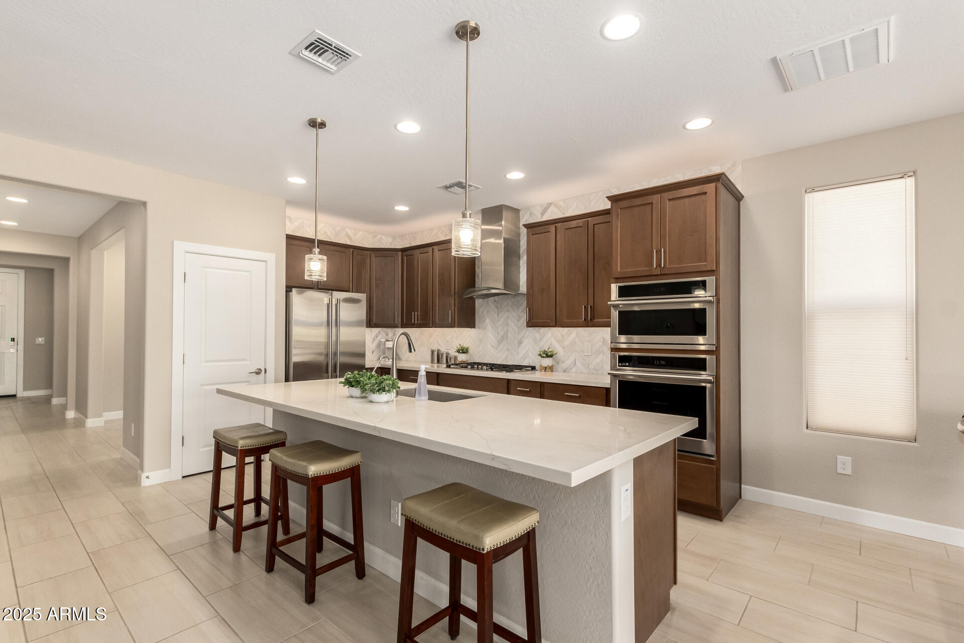 36037 N Copper Hollow Way