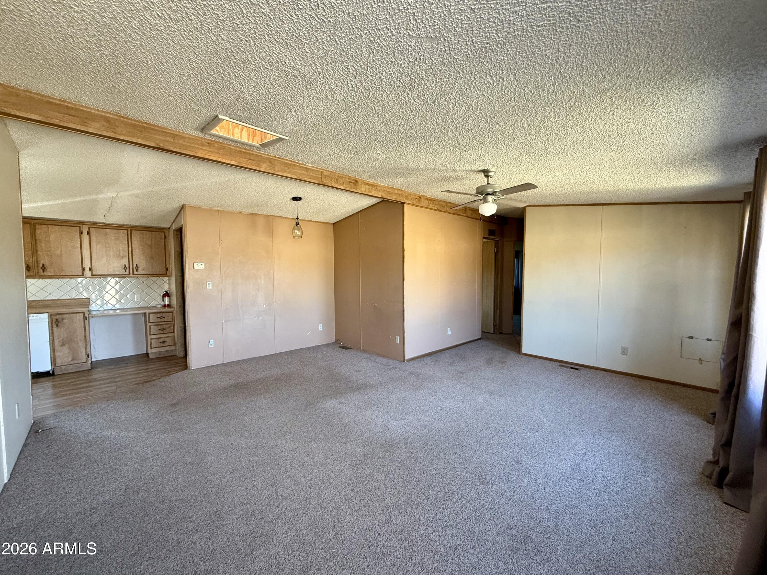 145 N Ghostrider Road