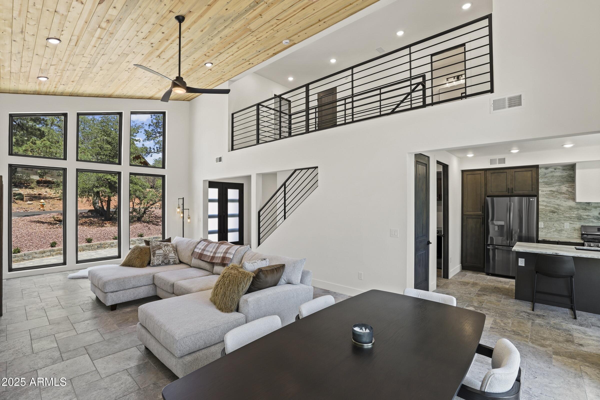 6541 W Ruin Hill Loop