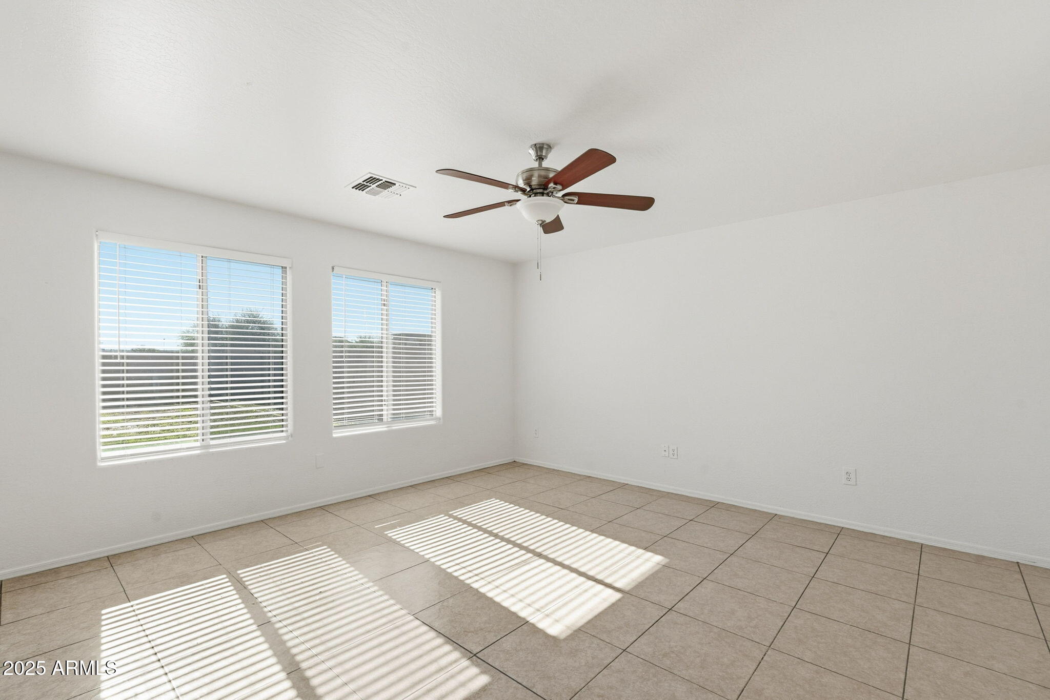 33335 N HIDDEN CANYON Drive