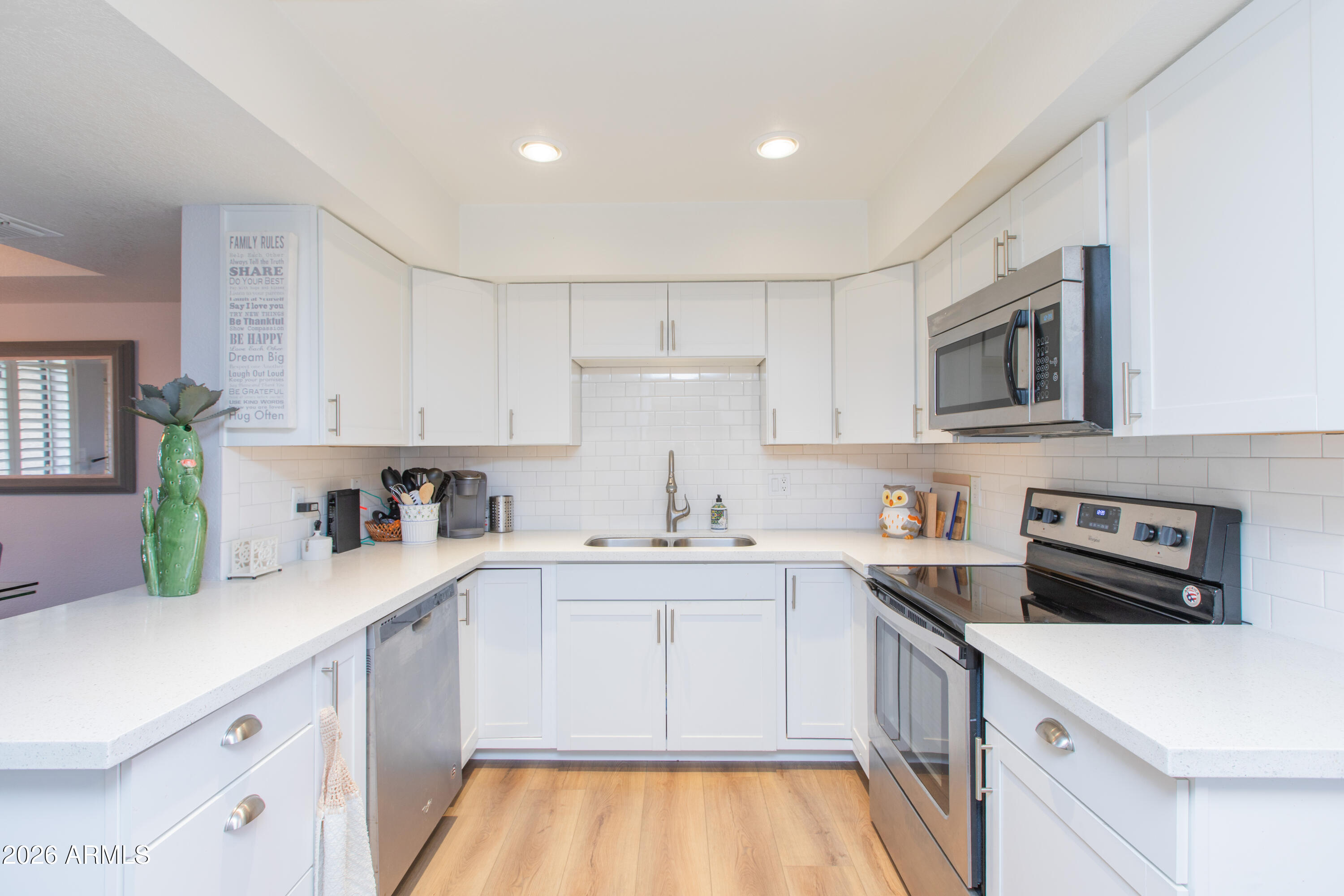 9550 N 94TH Place 109