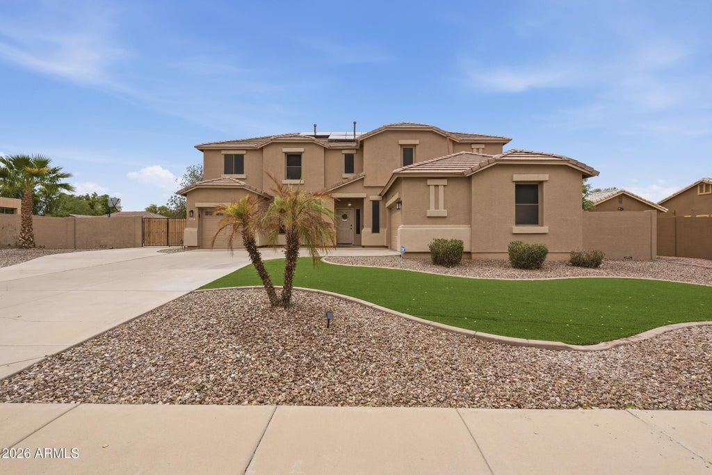 Photo of 8357 W San Miguel Avenue, Glendale, AZ 85305 (MLS # 7070769)