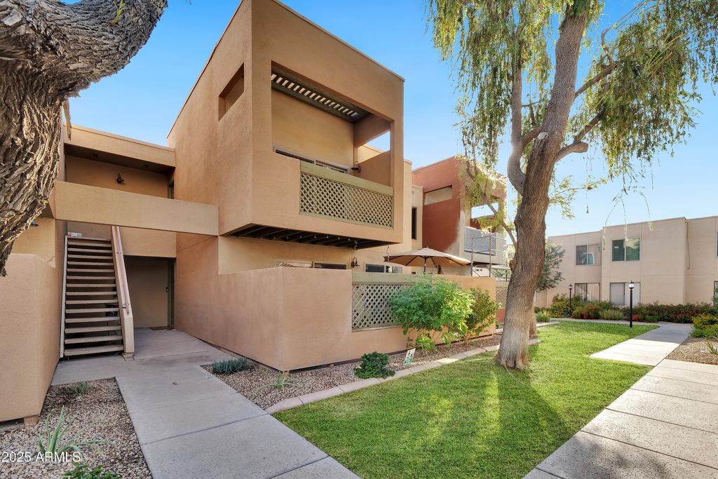 Photo of 3500 N Hayden Road #1206, Scottsdale, AZ 85251 (MLS # 6935277)