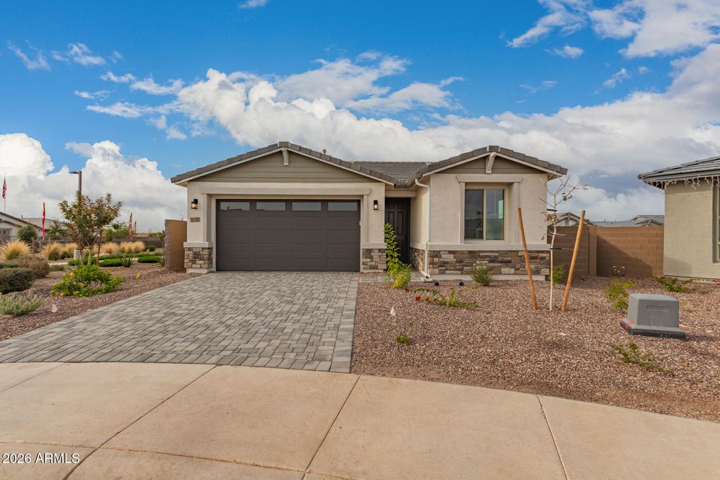 Photo of 8302 N 54th Drive, Glendale, AZ 85302 (MLS # 6968803)