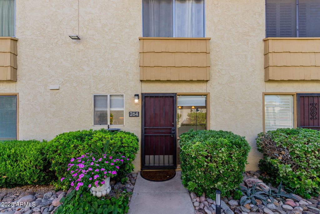Photo of 4630 N 68th Street #264, Scottsdale, AZ 85251 (MLS # 6937444)