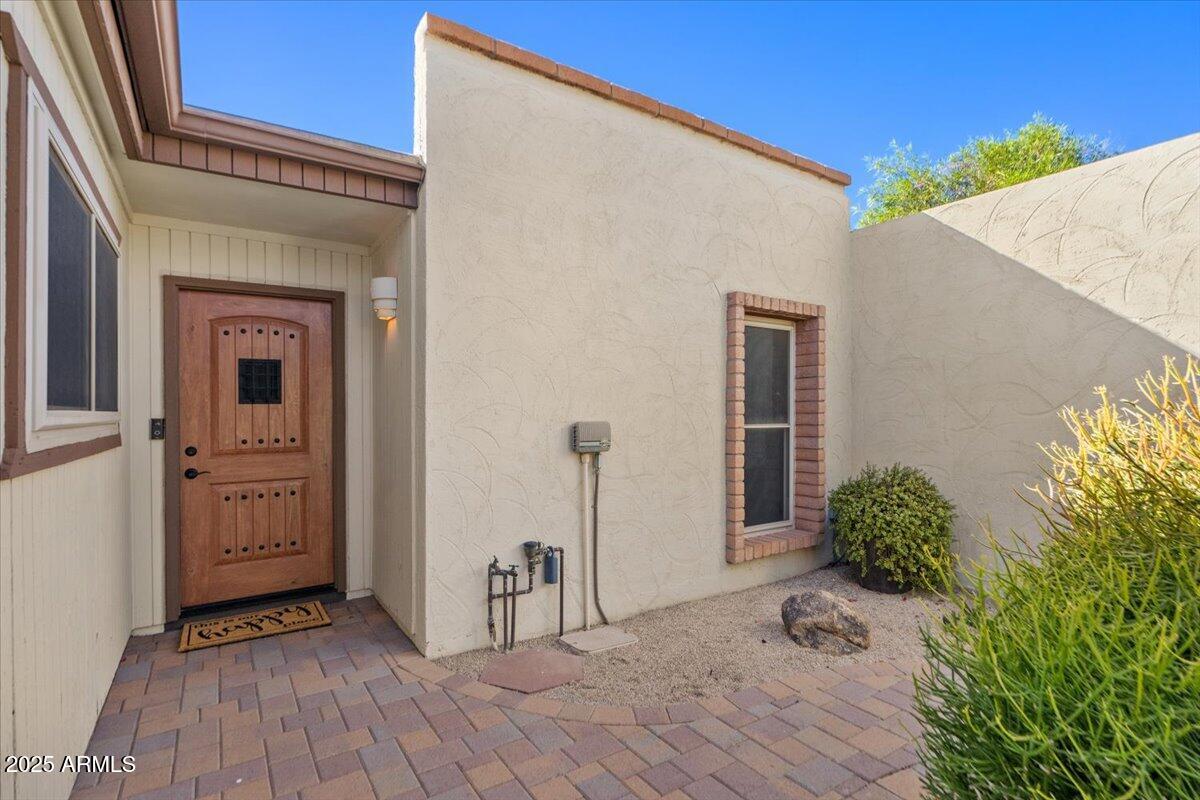 2978 S COUNTRY CLUB Way