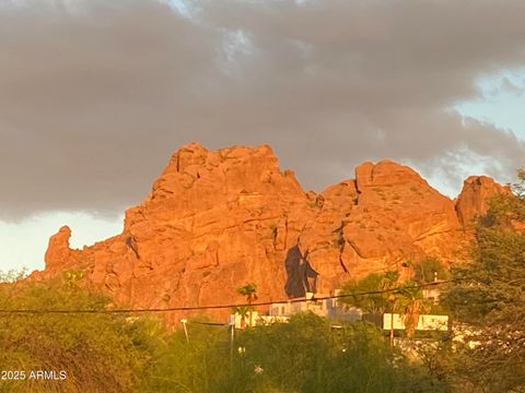 5625 N 45TH Street Phoenix AZ 85018