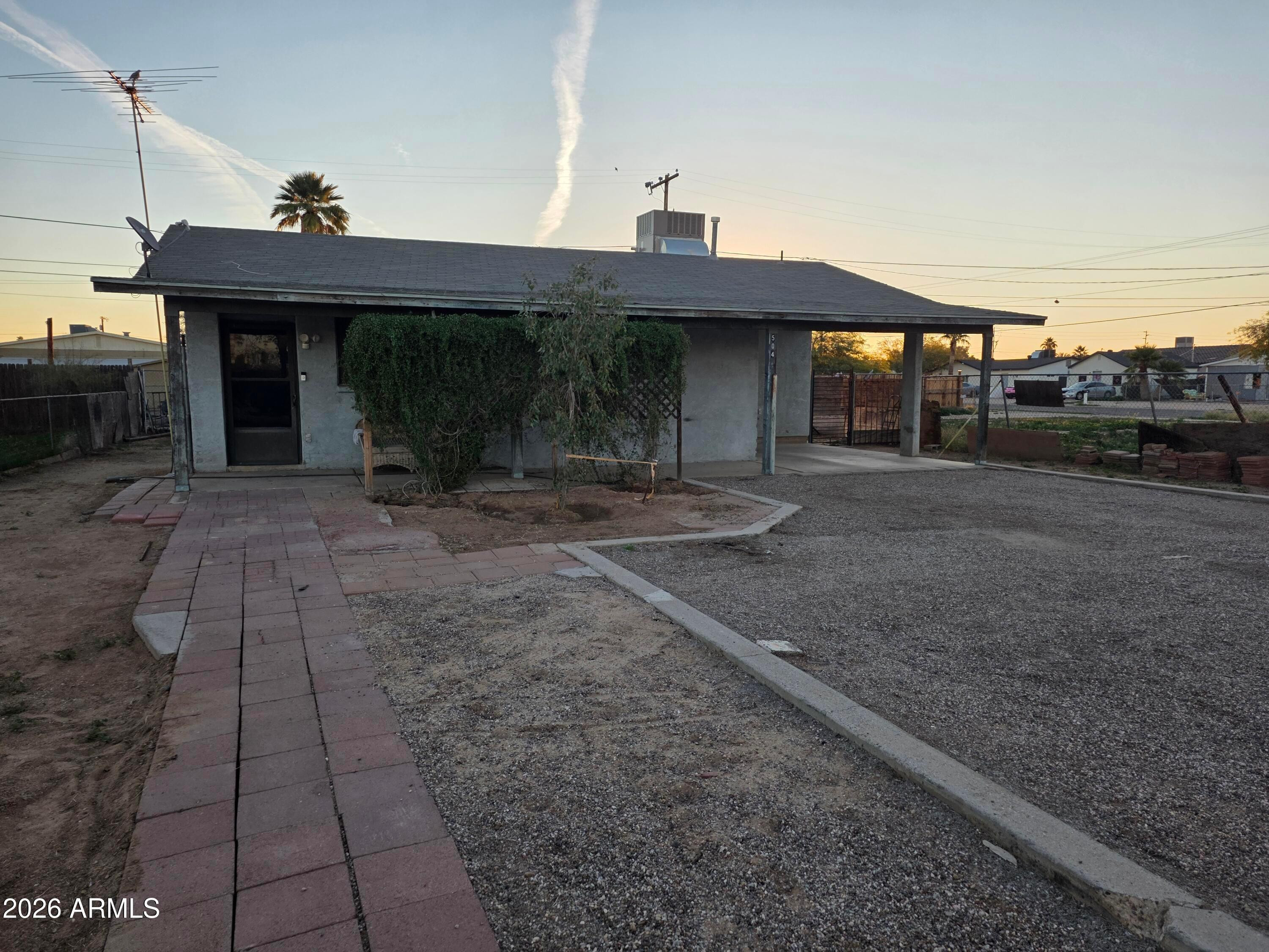 504 N Roosevelt Avenue