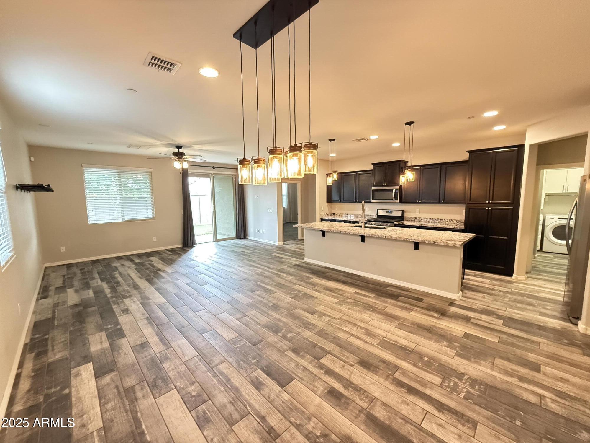 21217 W GRANADA Road