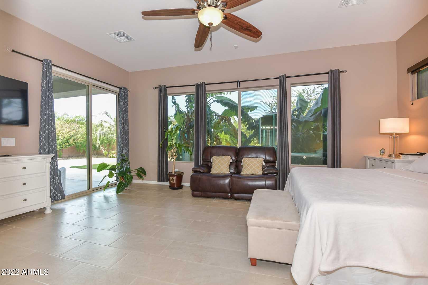 19210 W DENTON Street