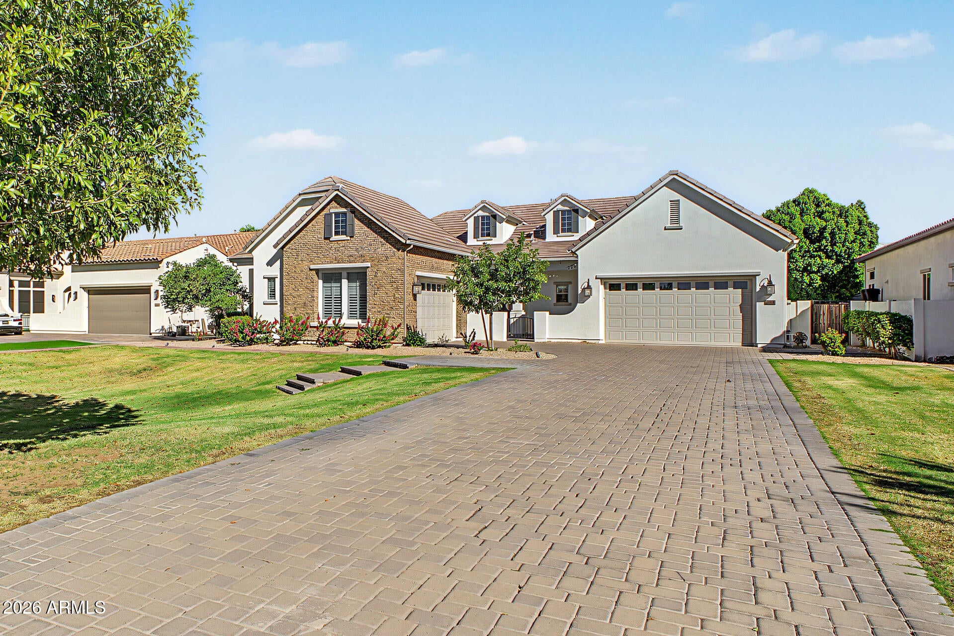 3316 E INDIGO BAY Court