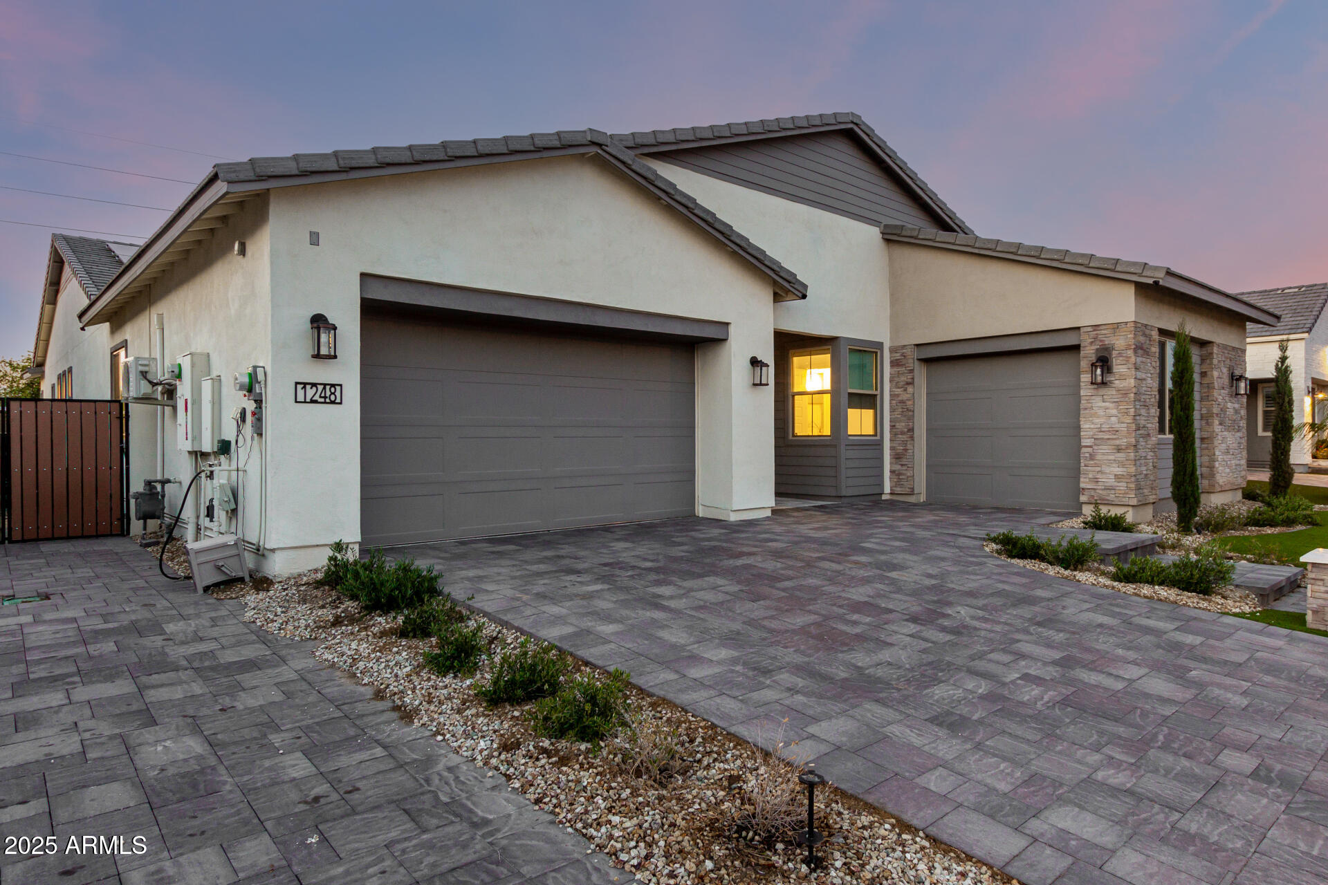 1248 E JUDE Lane