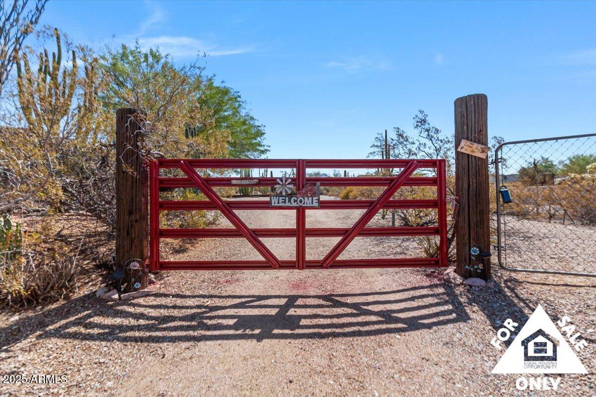 5125 N SAN MARCOS Drive