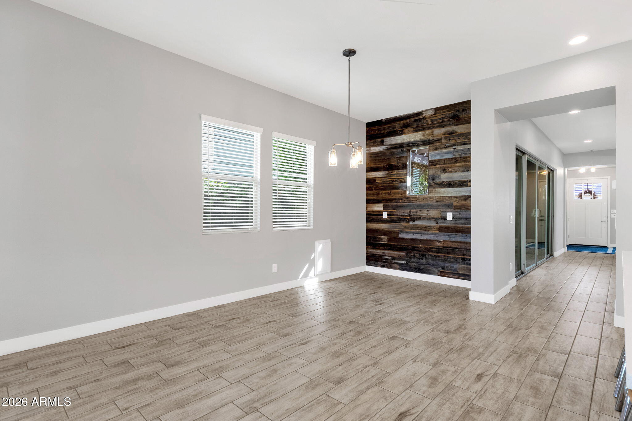 4230 E RONALD Street