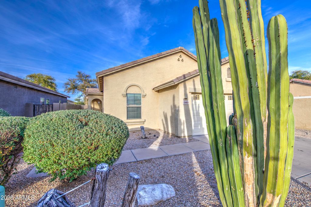 Photo of 3462 W Hayden Peak Drive, San Tan Valley, AZ 85144 (MLS # 6981544)