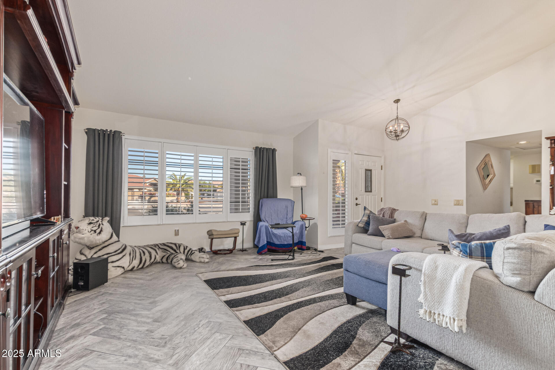 14423 W DESERT GLEN Drive