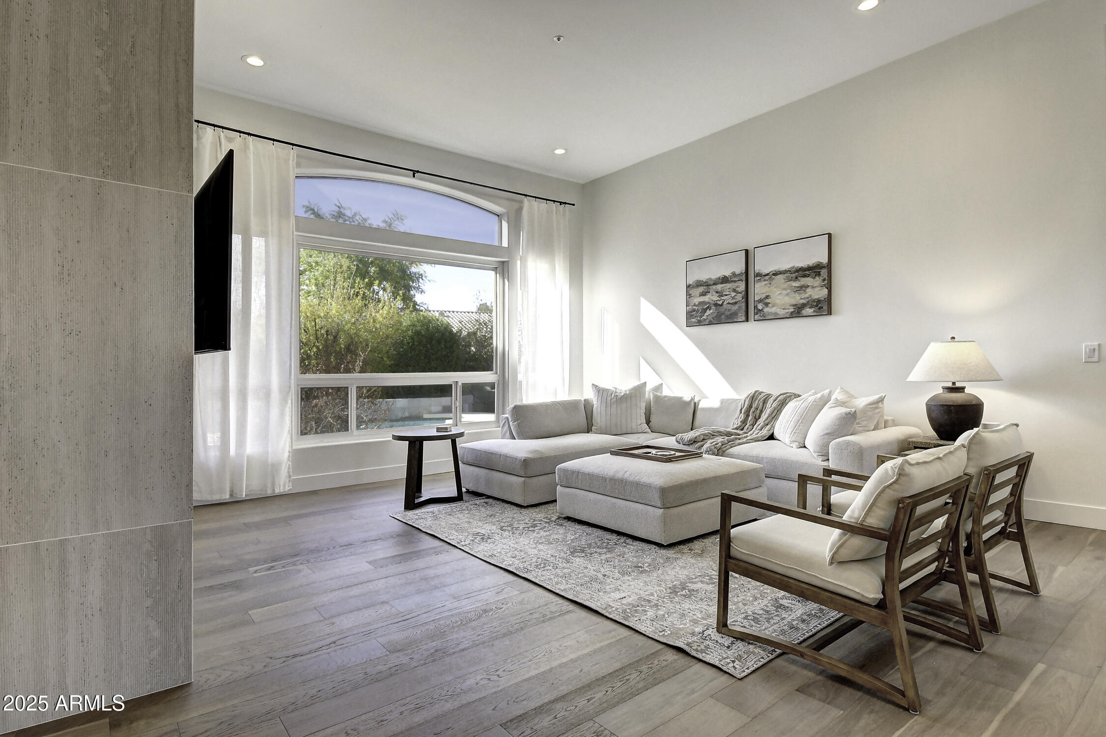 12113 E SAHUARO Drive