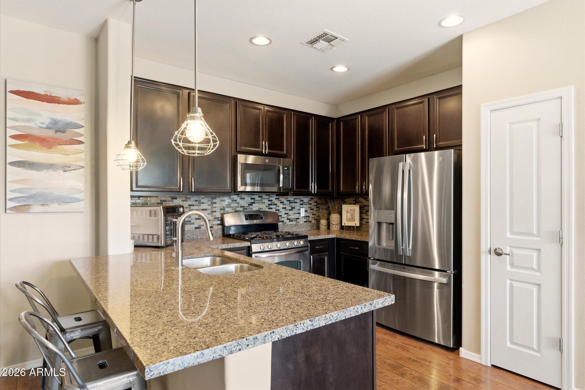 1737 W SEAGULL Court