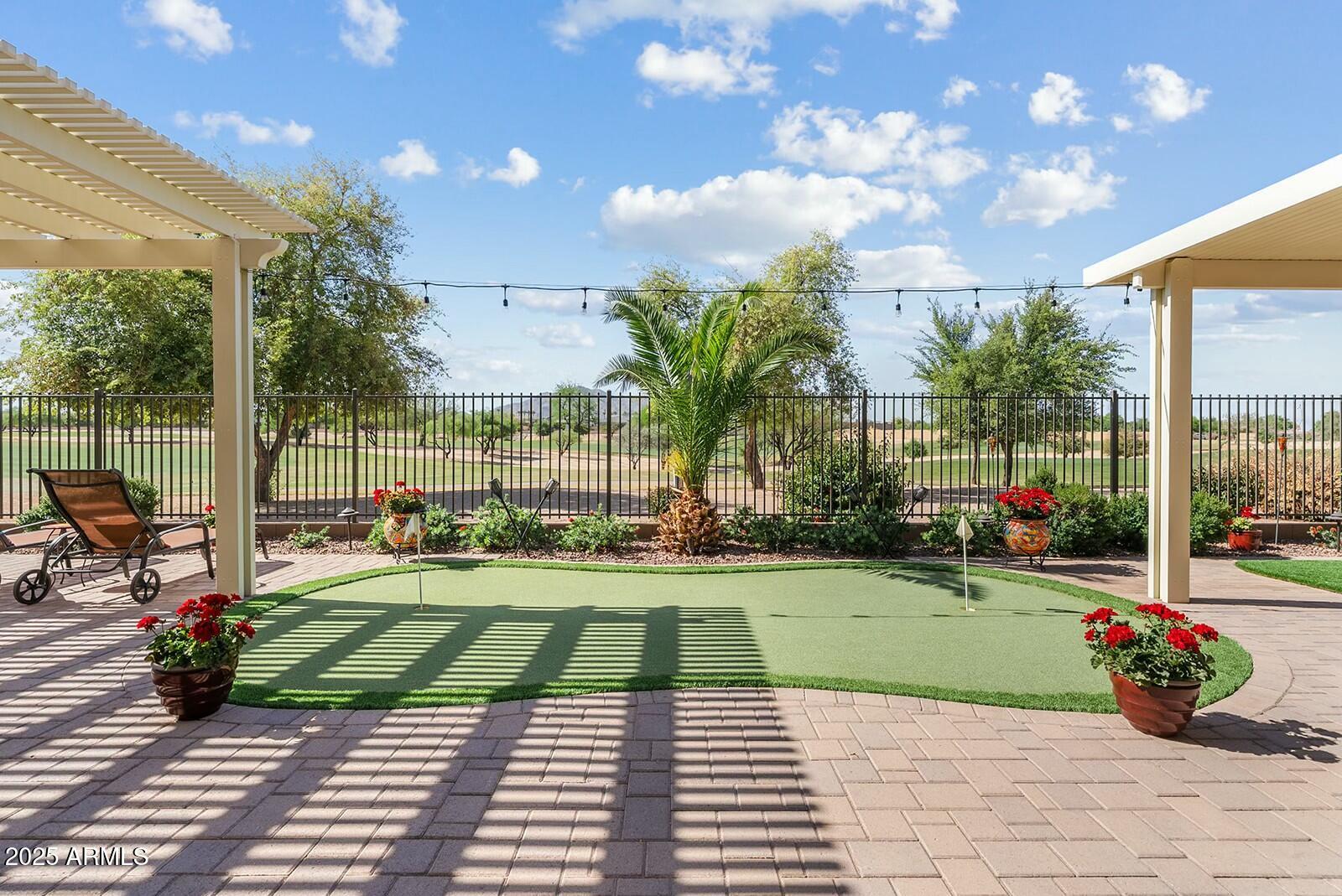 3933 E MEADOWVIEW Drive