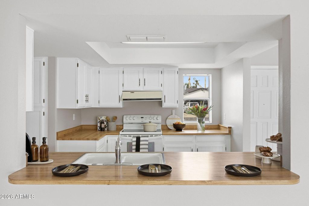 Photo of 5917 E Hearn Road, Scottsdale, AZ 85254 (MLS # 6973452)