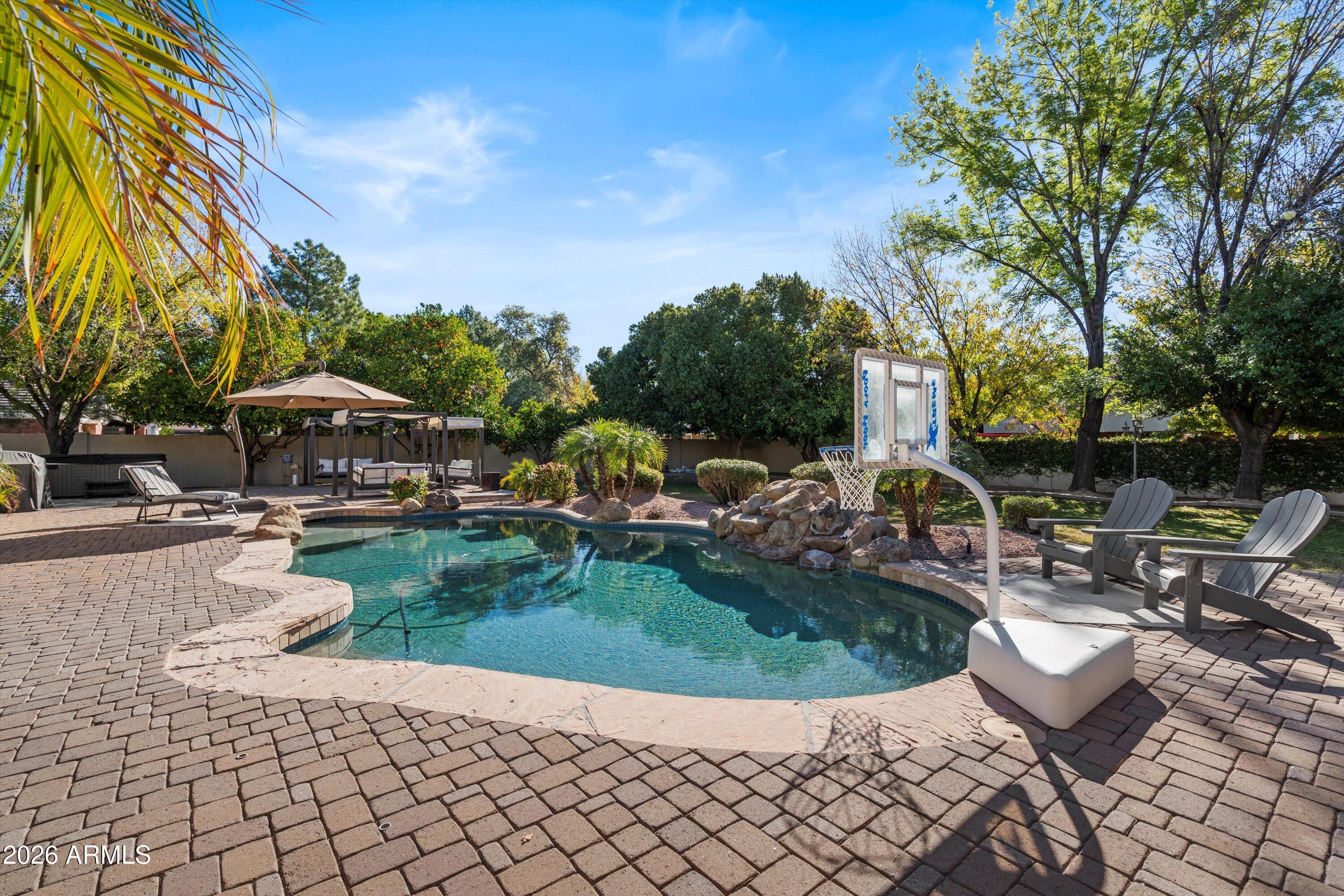 SOMERSET ESTATES - Residential