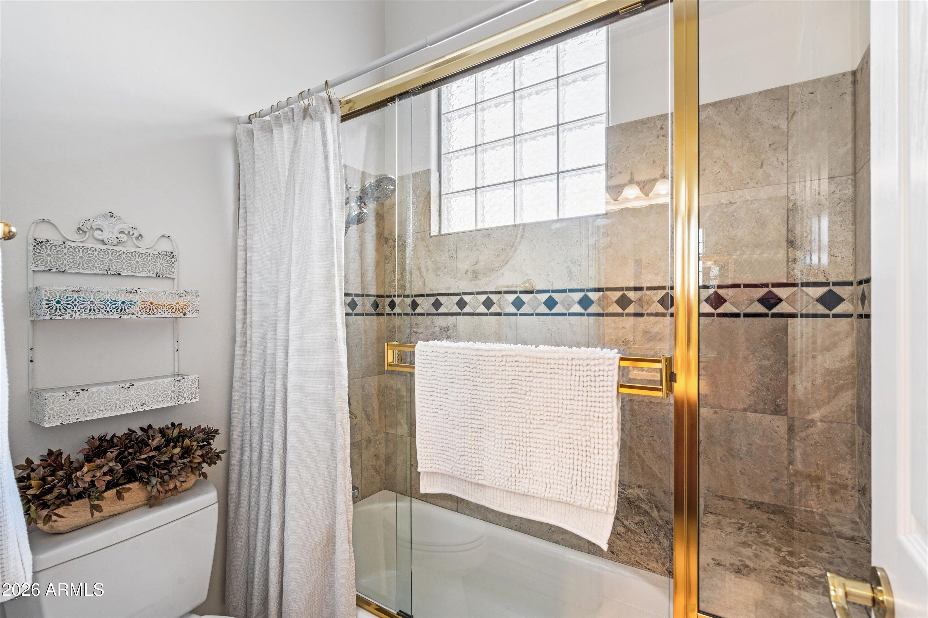 SOMERSET ESTATES - Residential