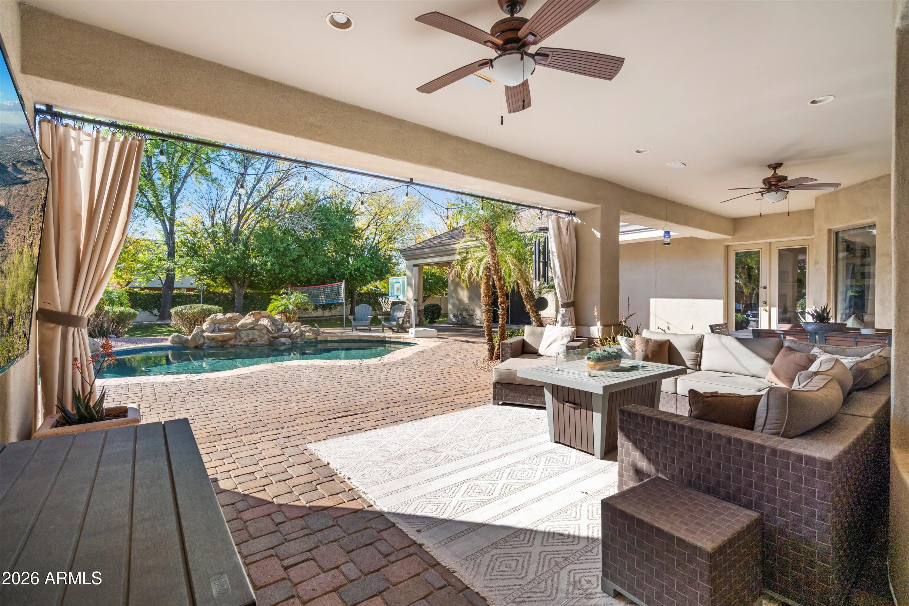 SOMERSET ESTATES - Residential