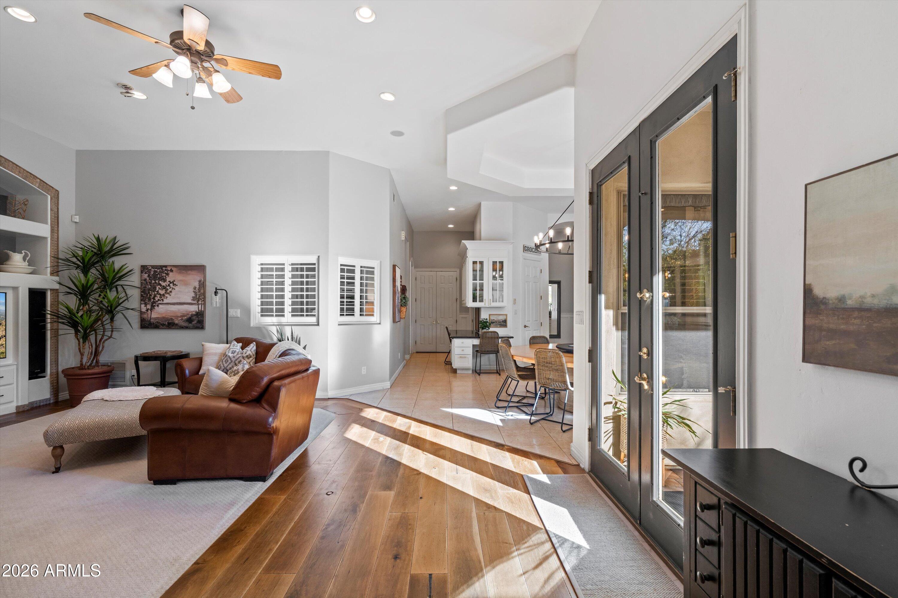 SOMERSET ESTATES - Residential