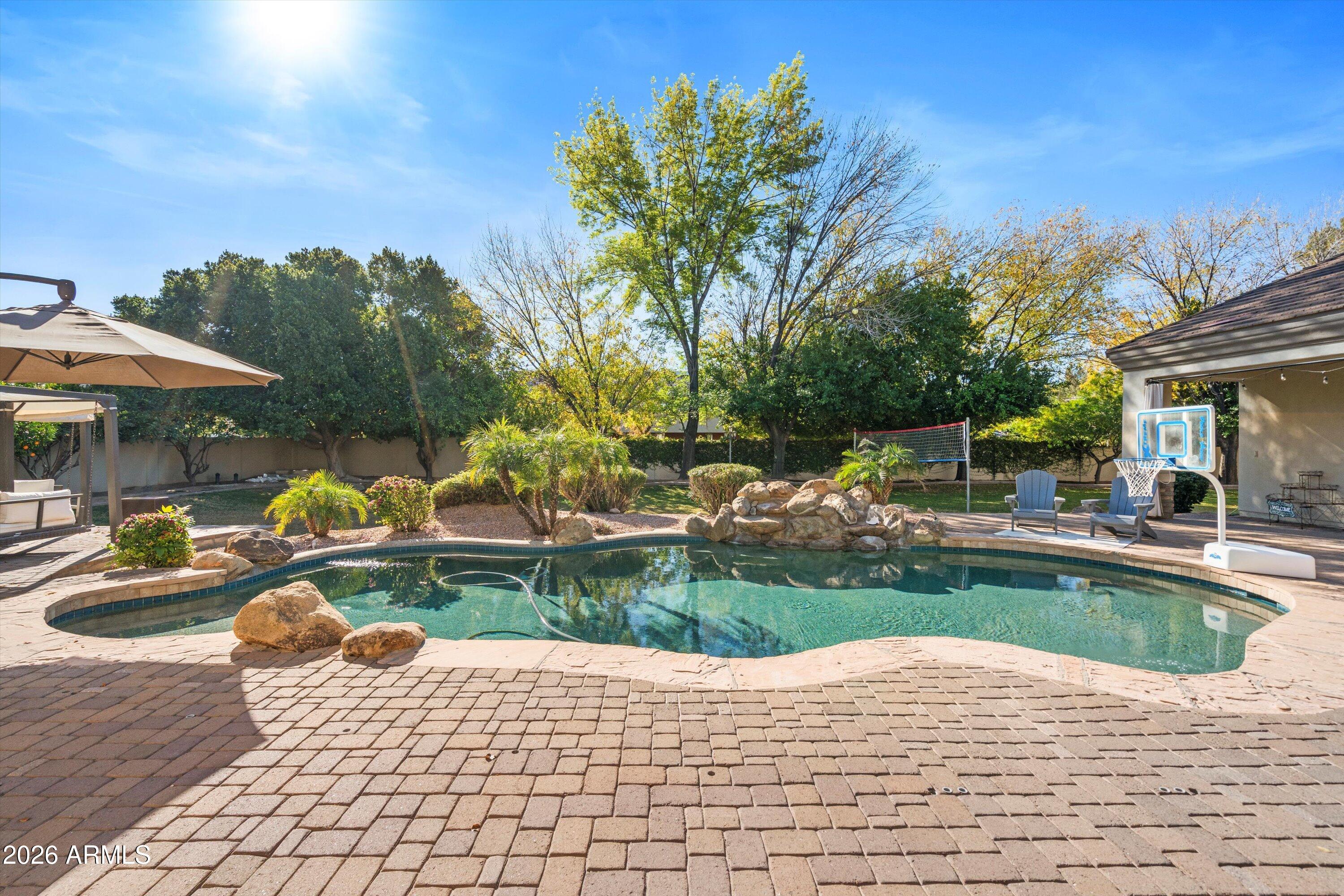 SOMERSET ESTATES - Residential