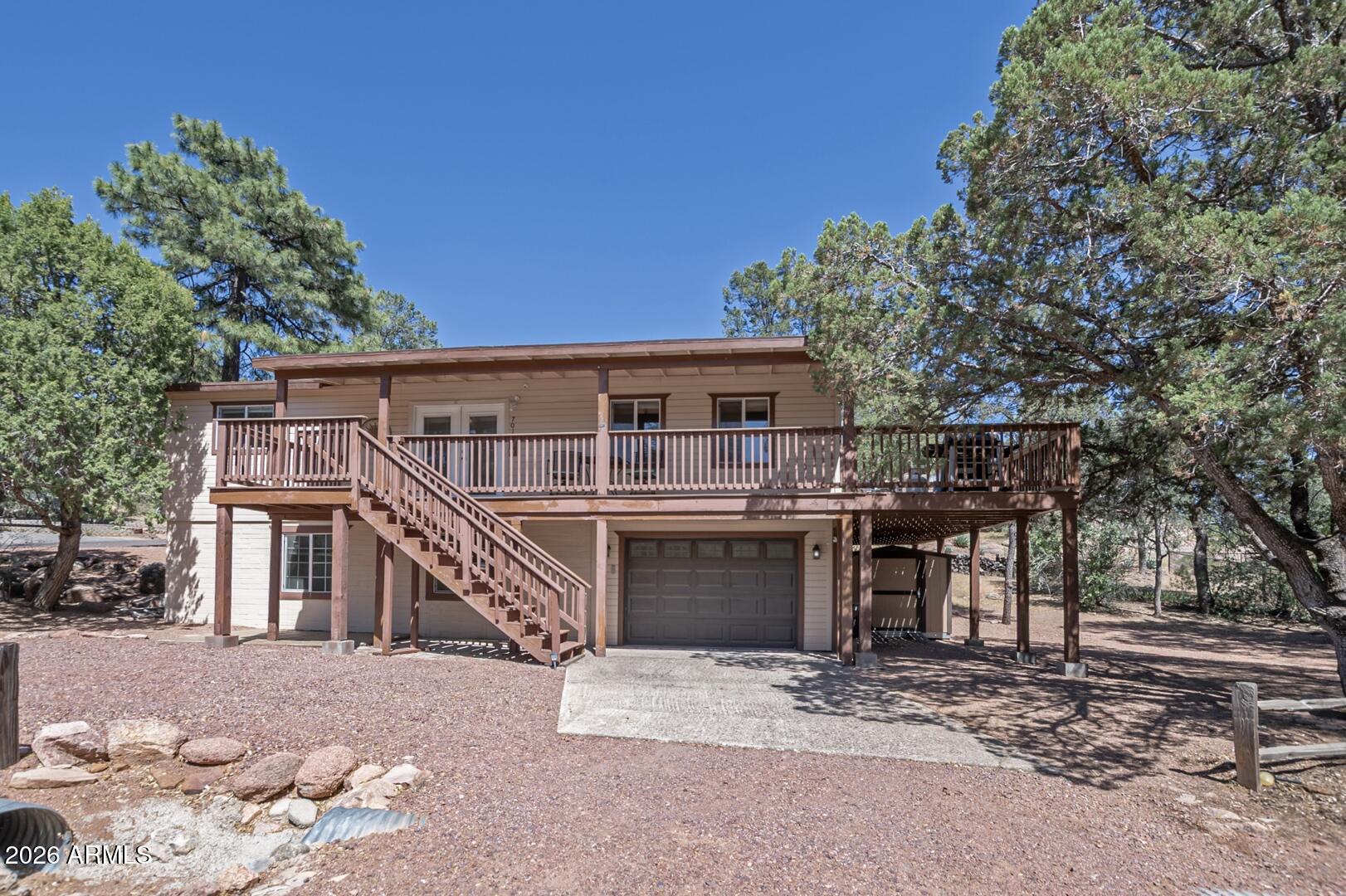 701 N WILLIAM TELL Circle