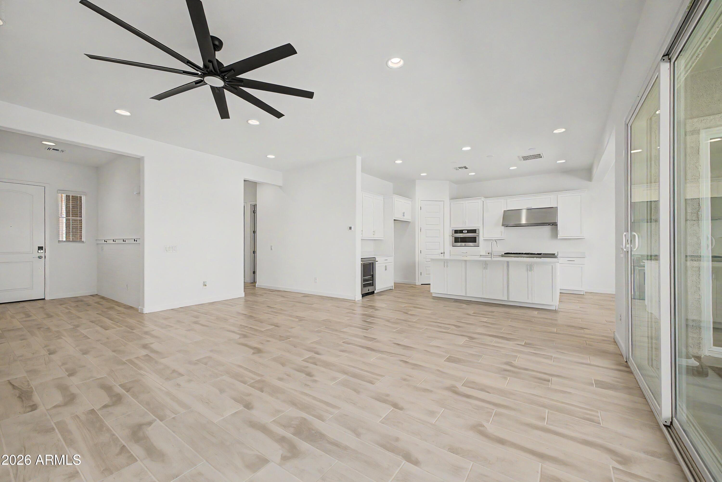 ALORAVITA SOUTH PARCEL 6A - Residential