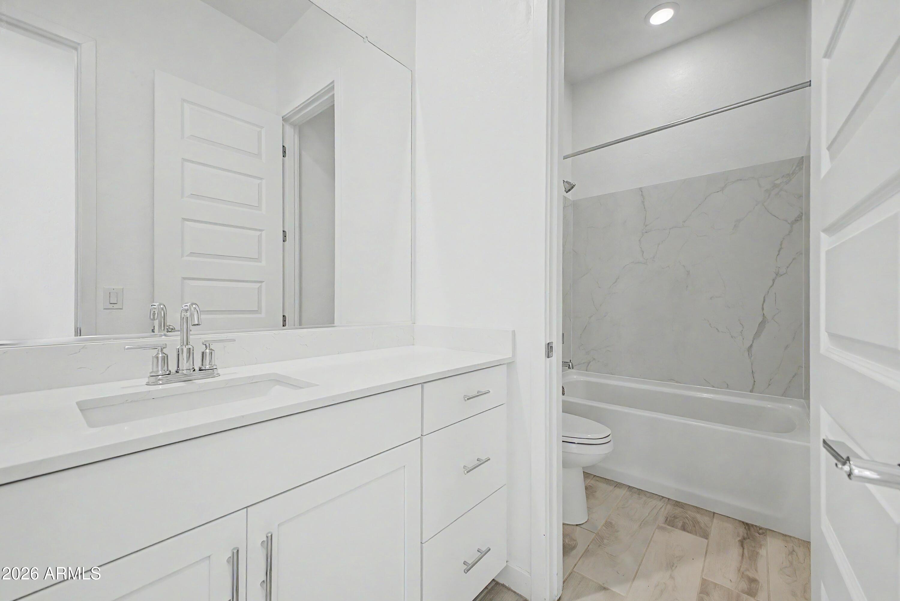 ALORAVITA SOUTH PARCEL 6A - Residential