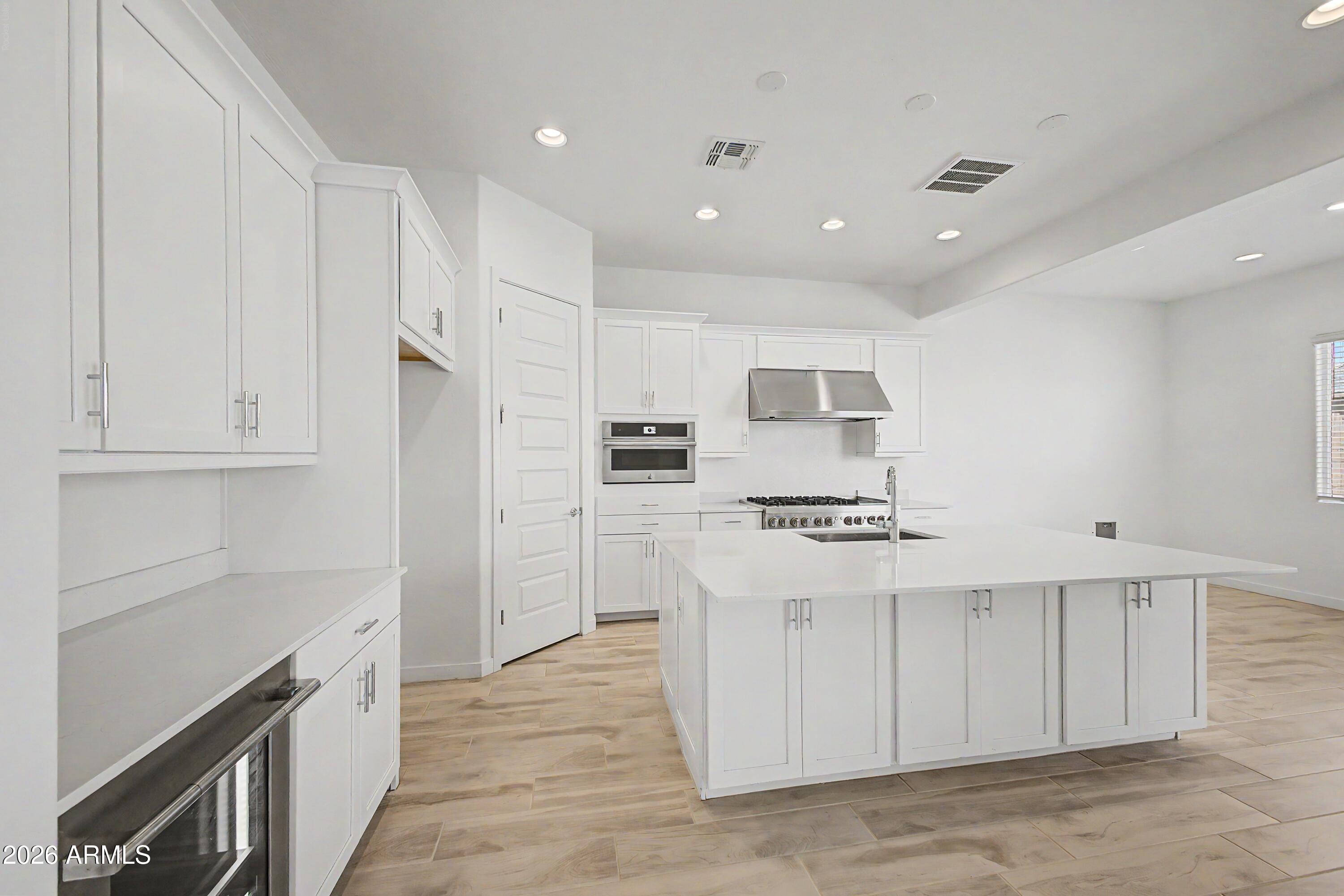 ALORAVITA SOUTH PARCEL 6A - Residential